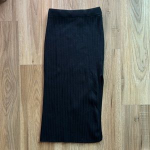 Black knit skirt.